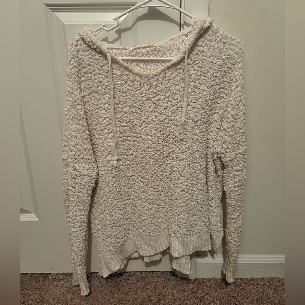 Pants Store white hoodie sweater size Medium